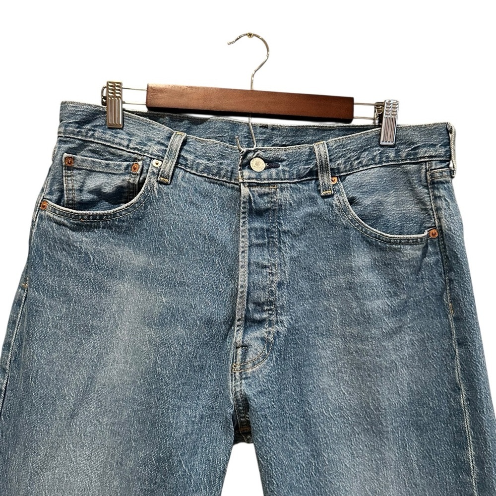 Levis 501 Lot 93 Big E Jeans Mens 36x34 Blue Button Fly Distressed Straight Fit - Picture 2 of 12